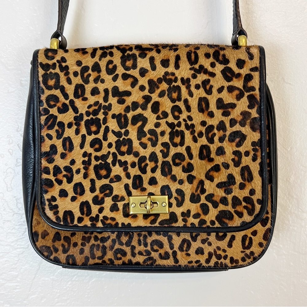 ✖️SOLD✖️•FOSSIL• Memoir Small Flap Crossbody Bag in Cheetah - Picture 4 of 15